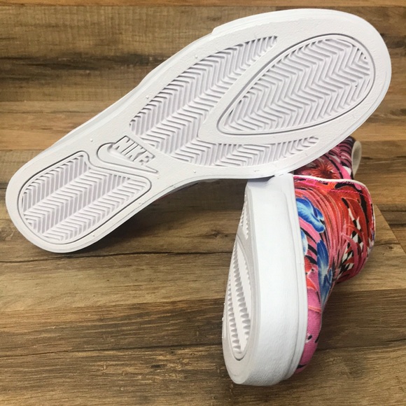 WMNS NIKE COURT ROYALE SLIP ON BRAND NEW - Picture 7 of 16